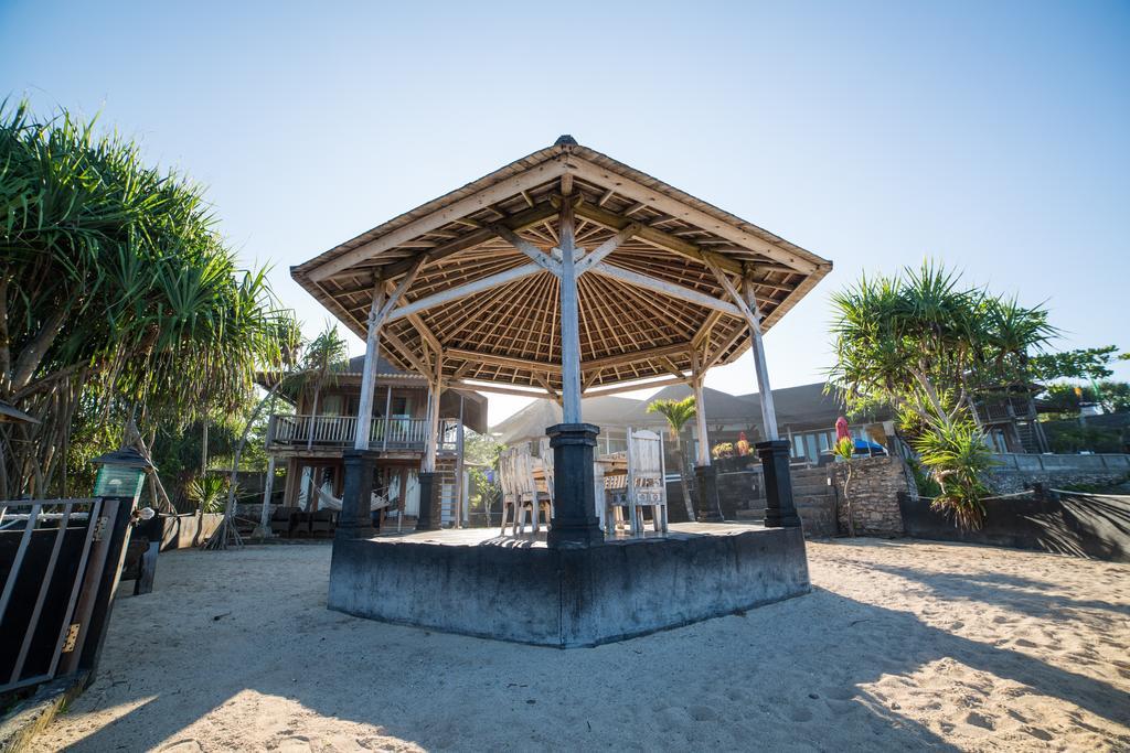 Jennys Place Hotel Нуса Лембонган Екстериор снимка
