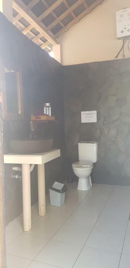 Jennys Place Hotel Нуса Лембонган Екстериор снимка
